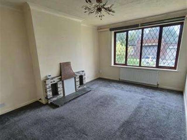 4 Bedroom Semi Detached House