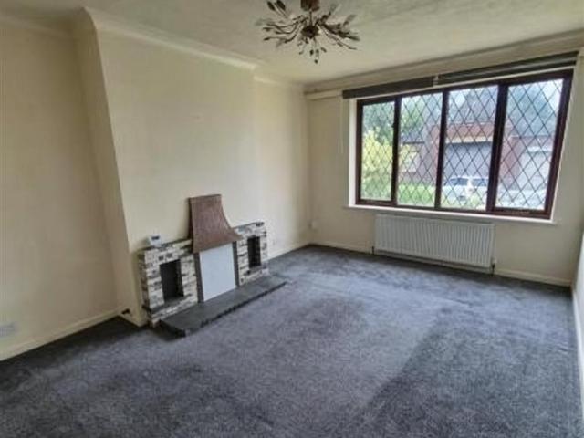 4 bedroom semi detached house to rent
