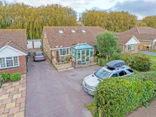4 bedroom semi detached bungalow for sale