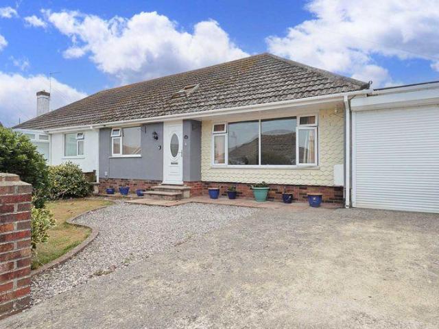 4 bedroom semi detached bungalow for sale