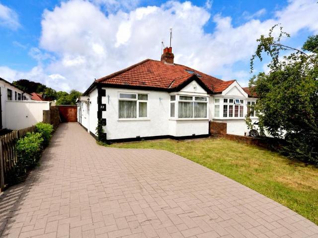 4 bedroom semi detached bungalow for sale