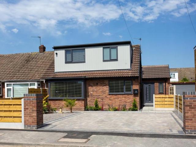 4 bedroom semi detached bungalow for sale