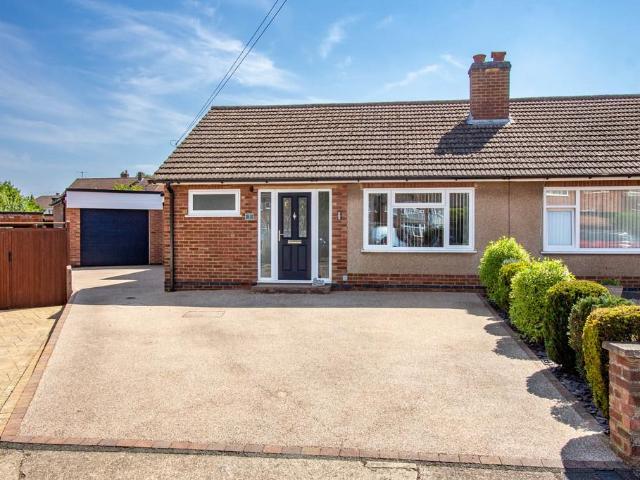 4 bedroom semi detached bungalow for sale