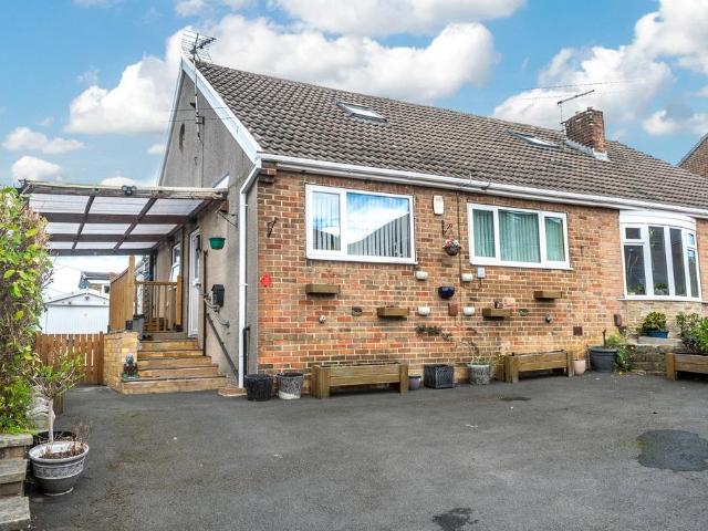 4 bedroom semi detached bungalow for sale