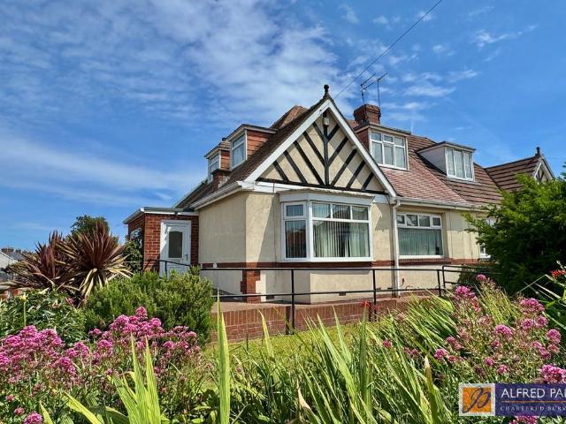 4 bedroom semi detached bungalow for sale
