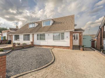 4 bedroom semi detached bungalow for sale