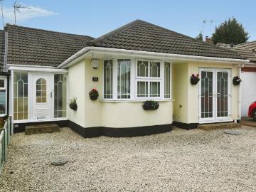 4 bedroom semi detached bungalow for sale
