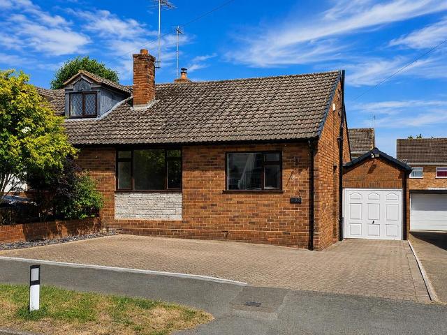 4 bedroom semi detached bungalow for sale