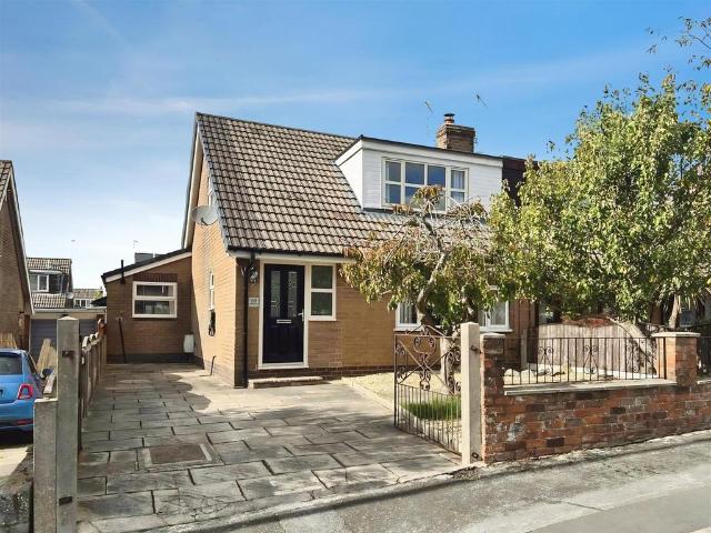 4 bedroom semi detached bungalow for sale