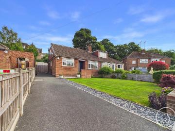 4 bedroom semi detached bungalow for sale