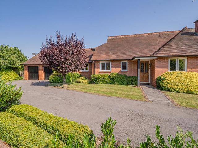 4 bedroom semi detached bungalow for sale
