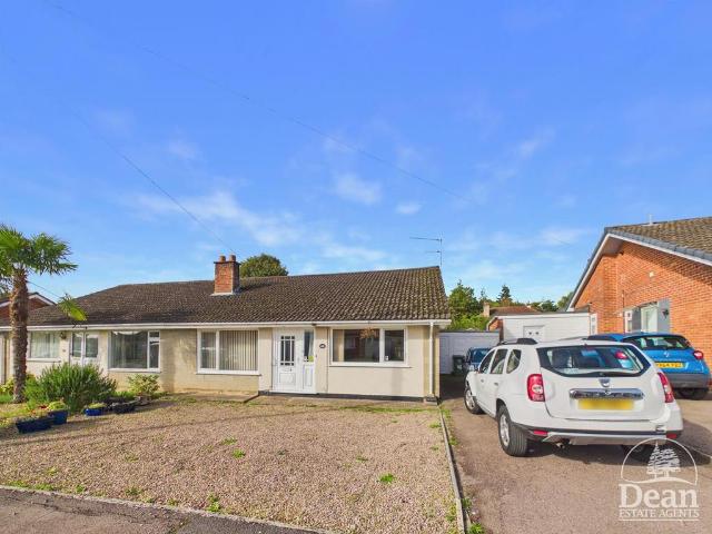 4 bedroom semi detached bungalow for sale