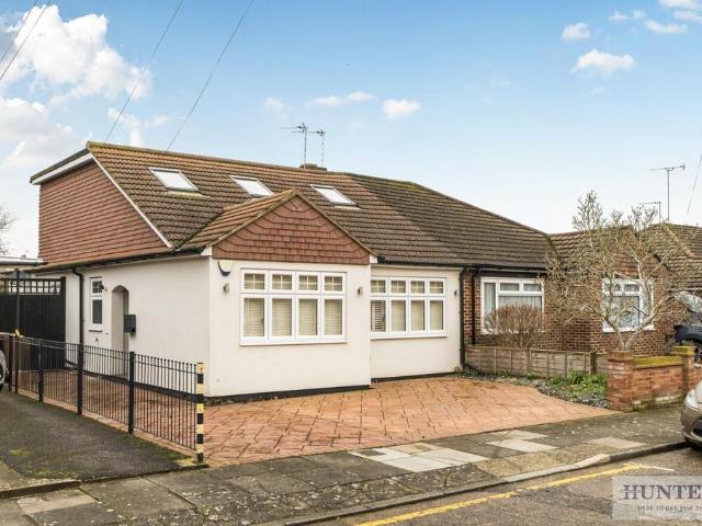4 bedroom semi detached bungalow for sale