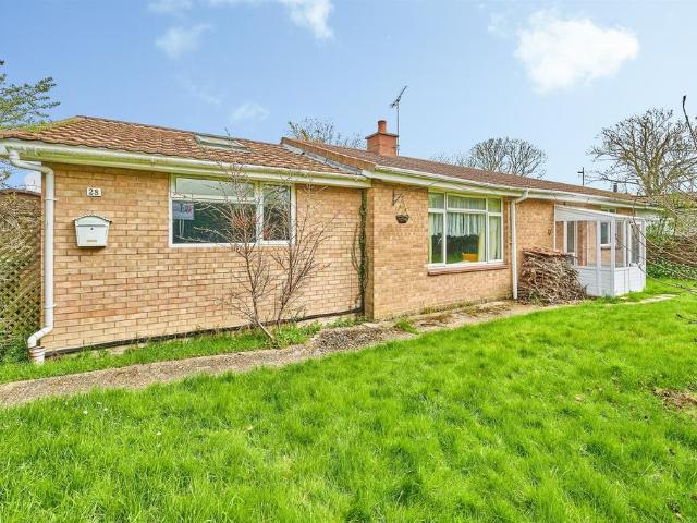 4 bedroom semi detached bungalow for sale