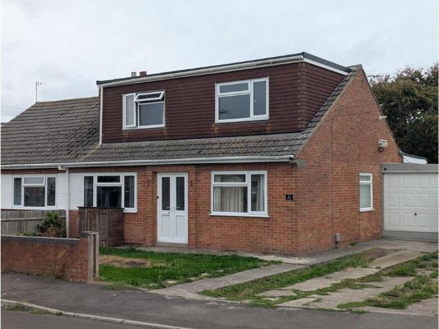 4 bedroom semi detached bungalow for sale