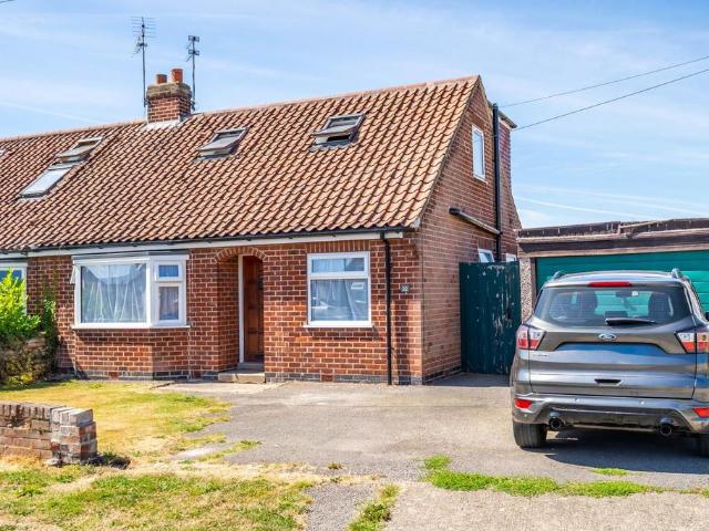 4 bedroom semi detached bungalow for sale