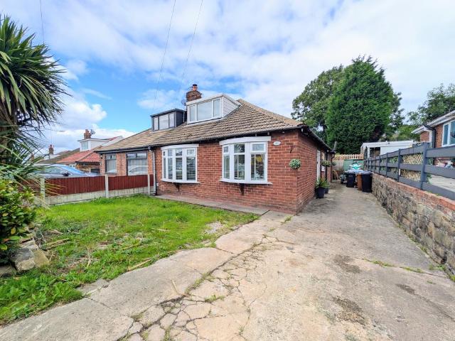 4 bedroom semi detached bungalow for sale