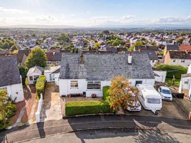 4 bedroom semi detached bungalow for sale