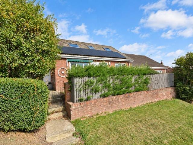 4 bedroom semi detached bungalow for sale