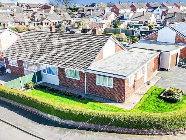 4 bedroom semi detached bungalow for sale