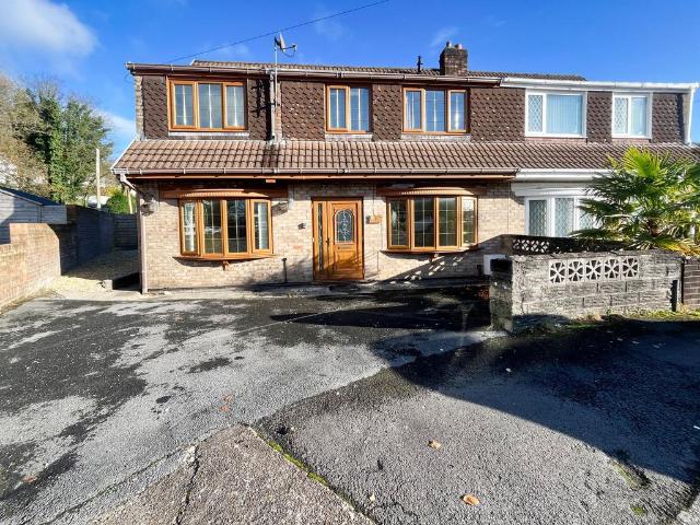 4 bedroom house for sale
