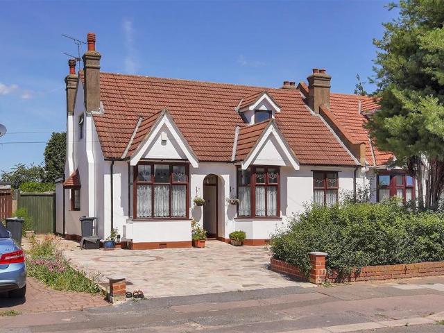4 bedroom semi detached bungalow for sale