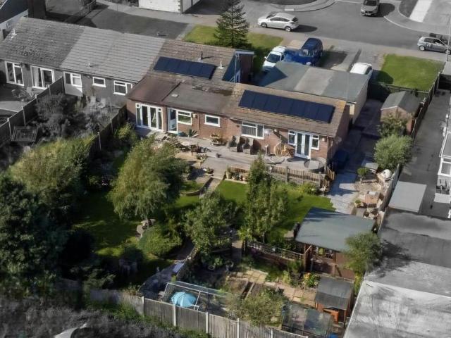 4 bedroom semi detached bungalow for sale
