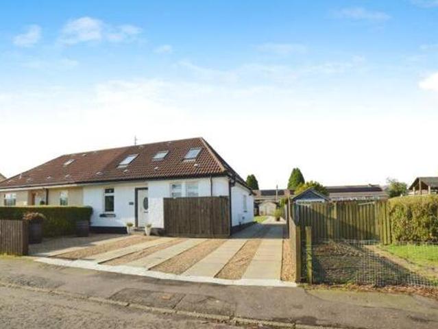 4 Bedroom Semi detached Bungalow For Sale In Johnstone