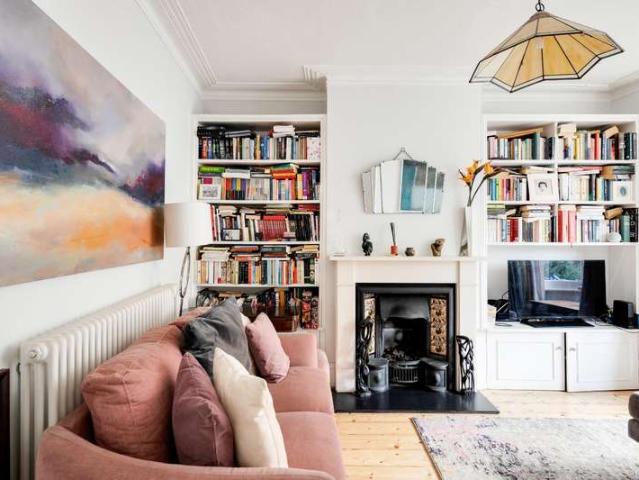 4 Bedroom Semi Detached House