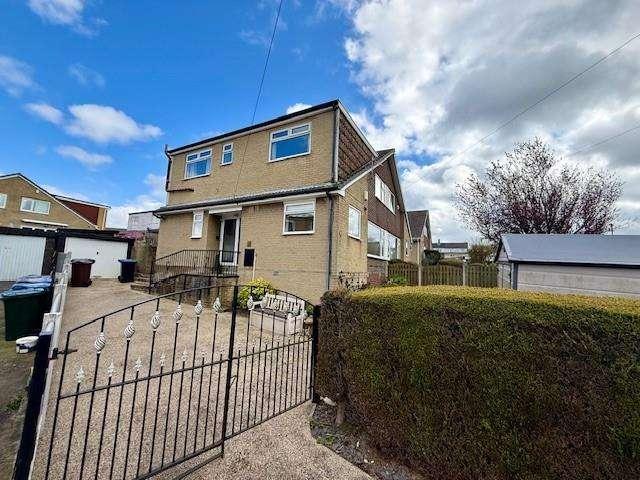 4 Bedroom Semi Detached House