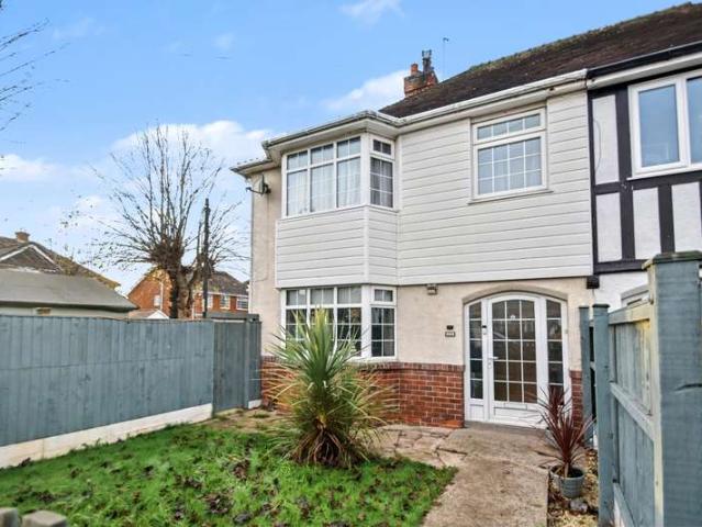 4 Bedroom Semi Detached House