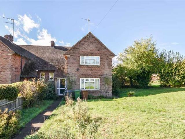 4 Bedroom Semi Detached House