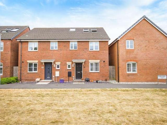4 Bedroom Semi Detached House