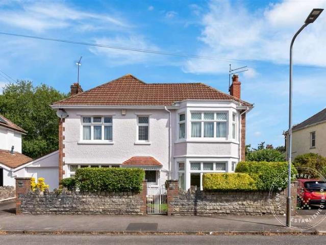 4 Bedroom Detached House