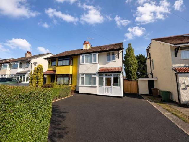 4 Bedroom Semi Detached House
