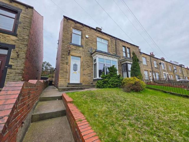 4 Bedroom Semi Detached House