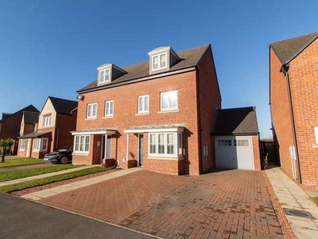 4 Bedroom Semi Detached House