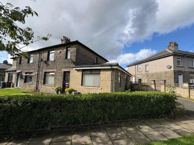 4 Bedroom Semi Detached House
