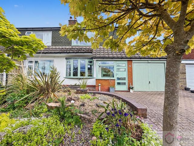 4 Bedroom Semi Detached House