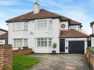 4 Bedroom Semi Detached House