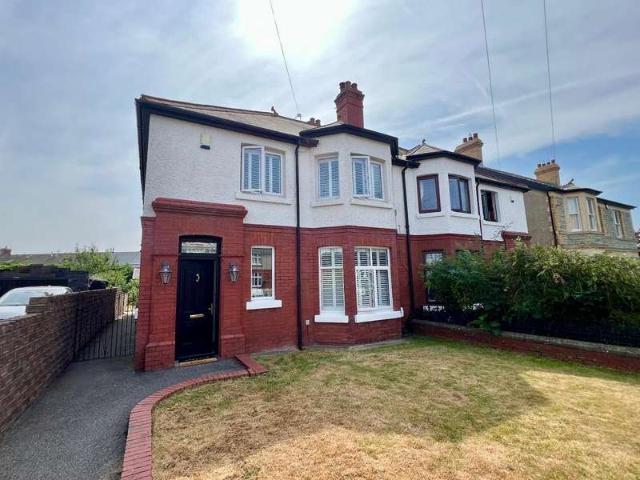 4 Bedroom Semi Detached House