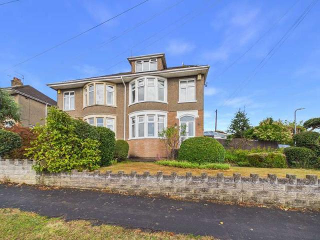 4 Bedroom Semi Detached House
