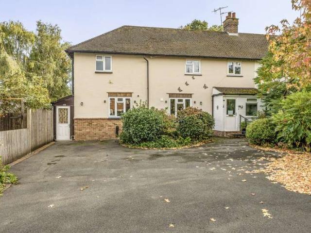 4 Bedroom Semi Detached House