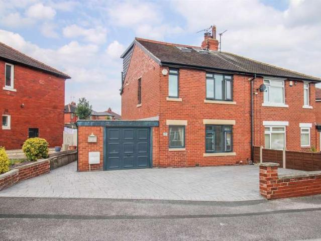 4 Bedroom Semi Detached House