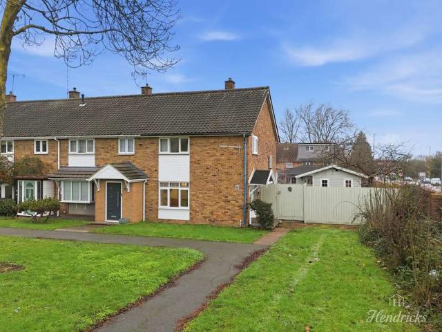 4 Bedroom Semi Detached House