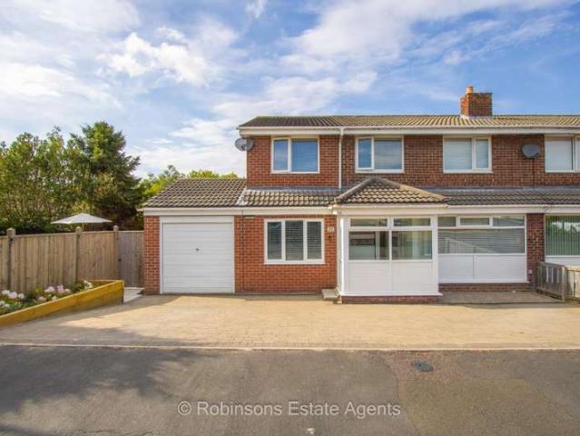 4 Bedroom Semi Detached House