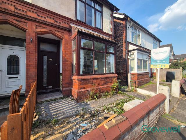 4 bedroom Semi detached house to let Grassfield Avenue, Salford