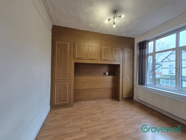 4 bedroom Semi detached house to let Grassfield Avenue, Salford