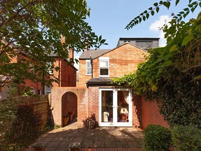 4 Bedroom Semi Detached House To Rent In Bullingdon Road, Oxford, OX4