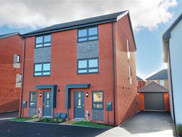 4 Bedroom Semi Detached House To Rent In Bedroom Semi Detached House In White Lias Way, Lighthorne, CV33